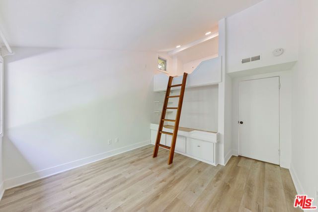 6328 Frondosa Drive, Malibu, CA 90265