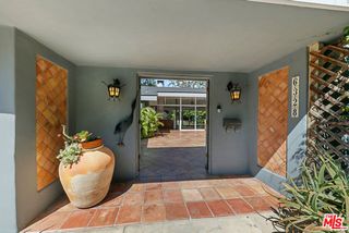 6328 Frondosa Drive, Malibu, CA 90265