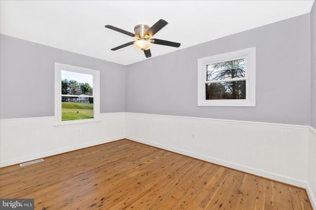 11378 CANARY DR, Ijamsville, MD 21754