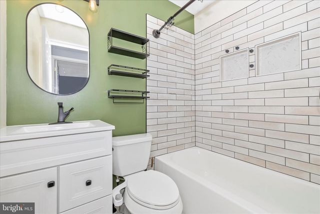 11378 CANARY DR, Ijamsville, MD 21754