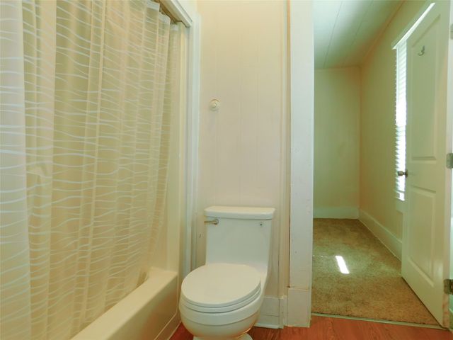 812 N Elm Street, Denton, TX 76201