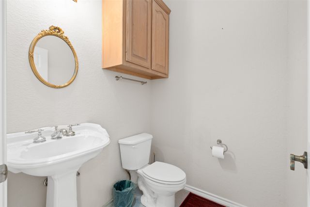 11306 Jennifer Circle, Sanger, TX 76266