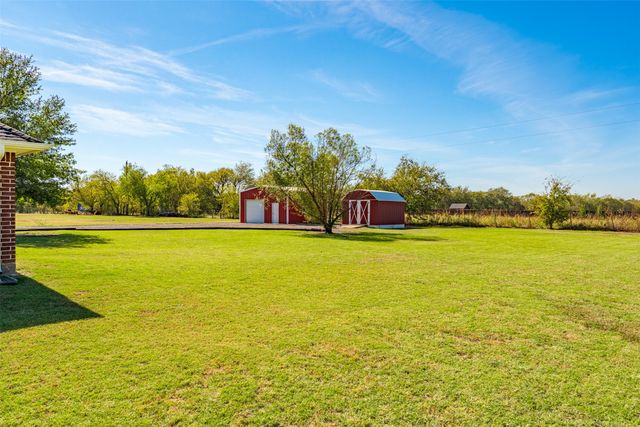 11306 Jennifer Circle, Sanger, TX 76266