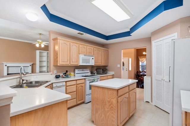 11306 Jennifer Circle, Sanger, TX 76266