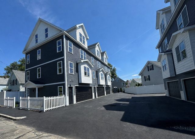 562 Gorham Street 05, Lowell, MA 01852