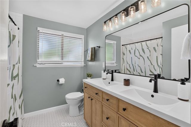 645 S Eastbury Avenue, Covina, CA 91723