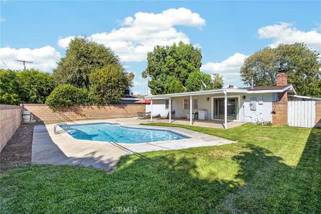 645 S Eastbury Avenue, Covina, CA 91723