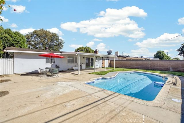 645 S Eastbury Avenue, Covina, CA 91723
