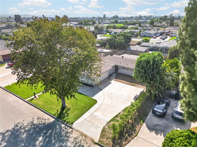 645 S Eastbury Avenue, Covina, CA 91723