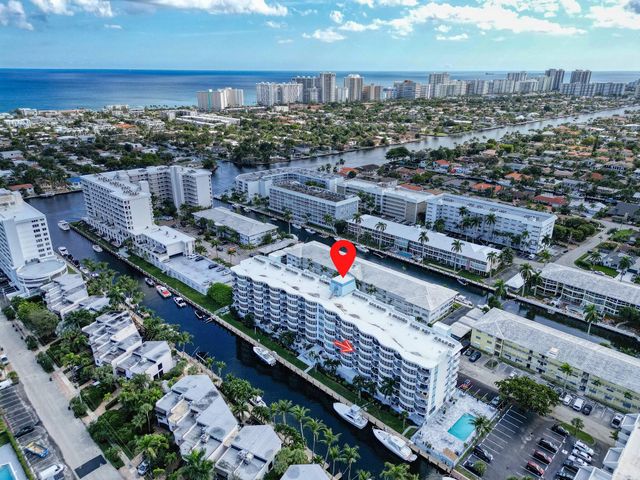 3051 NE 48th St 404, Fort Lauderdale, FL 33308