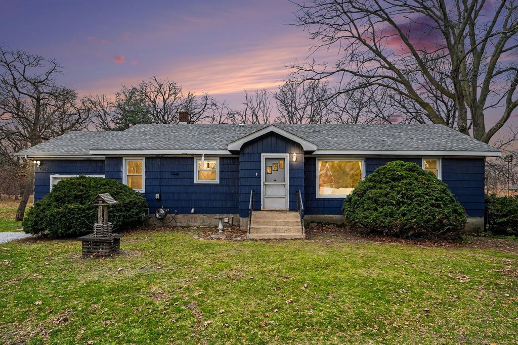 1999 Indiana Avenue, Lansing, IL 60438