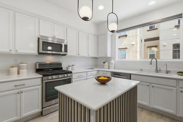 1026 Chamomile, San Jose, CA 95133