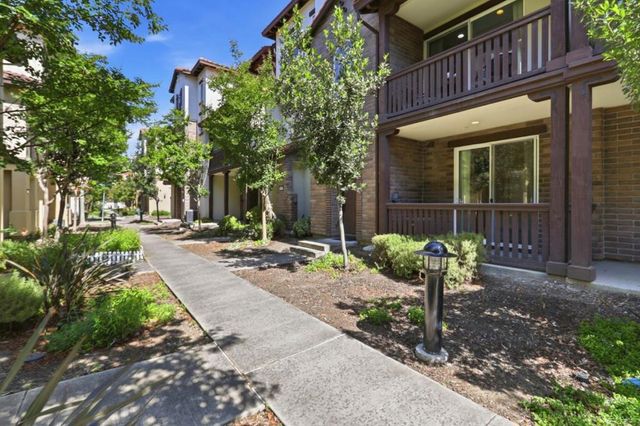 1026 Chamomile, San Jose, CA 95133