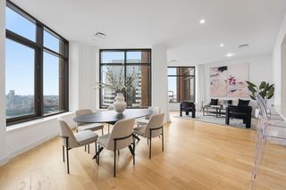 75 Wall St Frnt 2, New York City, NY 10005