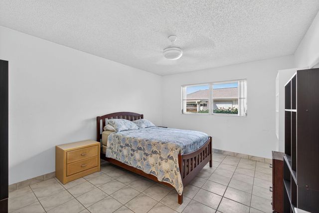 3411 Americo Drive, West Palm Beach, FL 33417