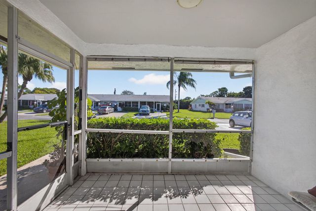 3411 Americo Drive, West Palm Beach, FL 33417