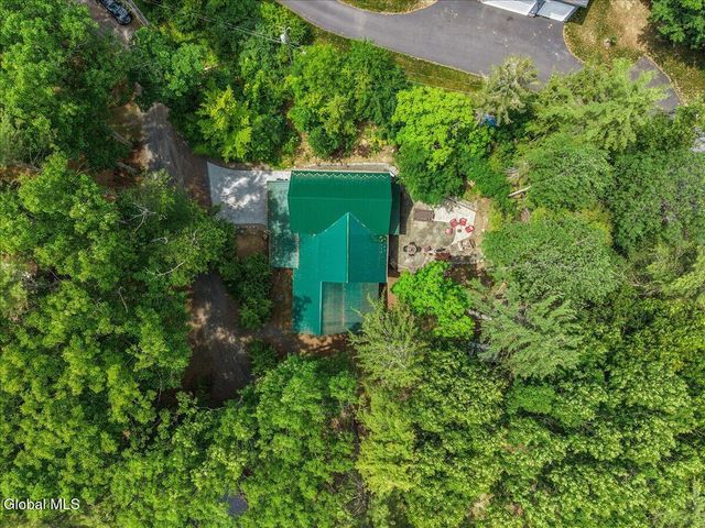 128 Pedrick Road, Gloversville, NY 12078