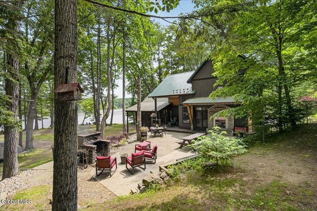 128 Pedrick Road, Gloversville, NY 12078