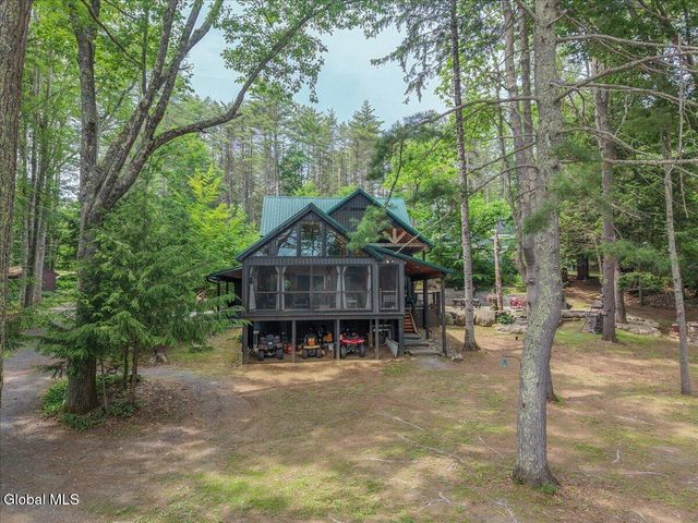 128 Pedrick Road, Gloversville, NY 12078