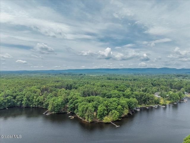 128 Pedrick Road, Gloversville, NY 12078