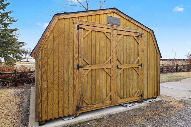 667 Bay Road, Bangor Twp, MI 48706