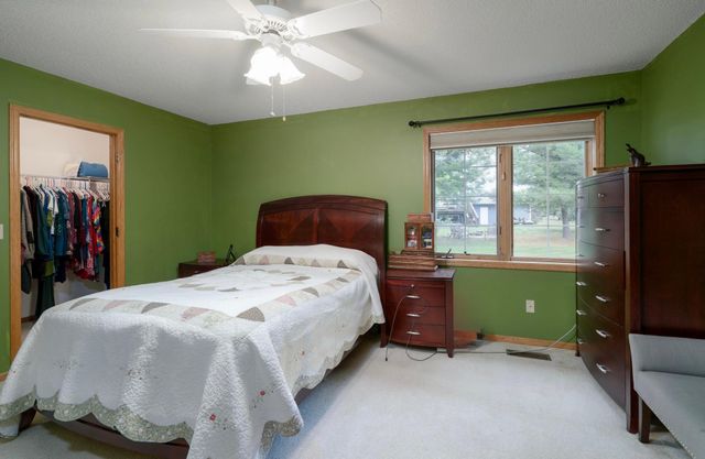 3233 Northdale Lane NW, Coon Rapids, MN 55448