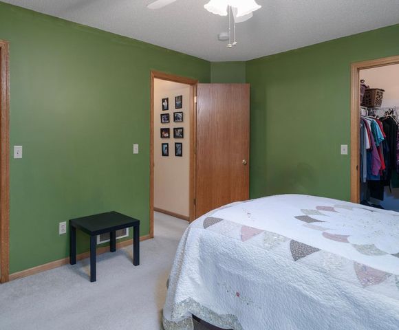 3233 Northdale Lane NW, Coon Rapids, MN 55448