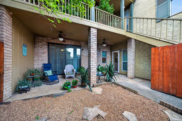 3678 Hidden Dr Apt 904, San Antonio, TX 78217