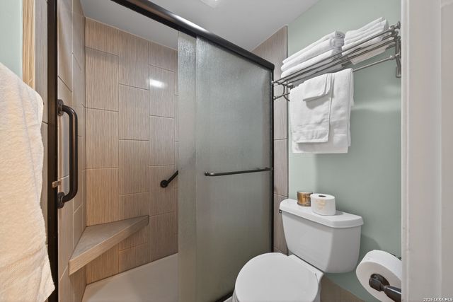3678 Hidden Dr Apt 904, San Antonio, TX 78217