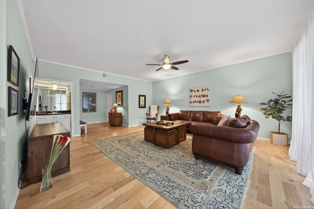 3678 Hidden Dr Apt 904, San Antonio, TX 78217