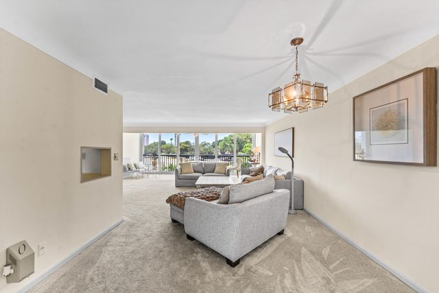 300 E Royal Palm Road 0340, Boca Raton, FL 33432