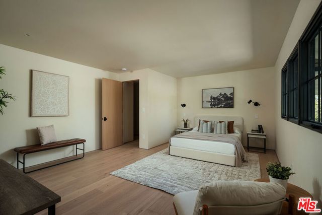 15430 Valley Vista Boulevard, Los Angeles, CA 91403