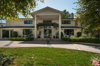 15430 Valley Vista Boulevard, Los Angeles, CA 91403