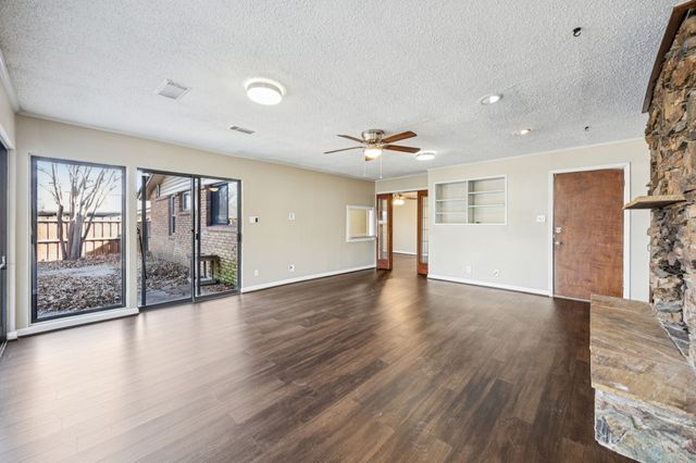 2017 Durham Street, Irving, TX 75062