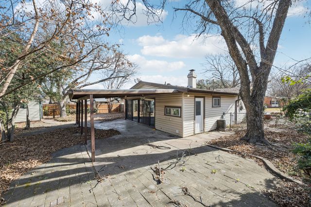 2017 Durham Street, Irving, TX 75062