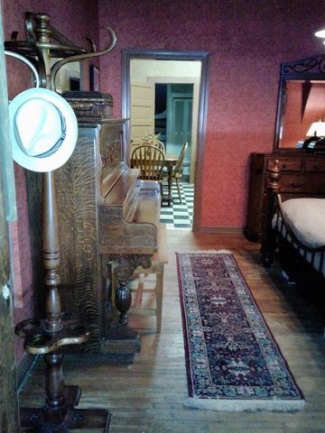 223 N Mathewson Ave, Wichita, KS 67214