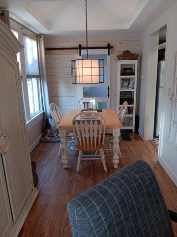 223 N Mathewson Ave, Wichita, KS 67214