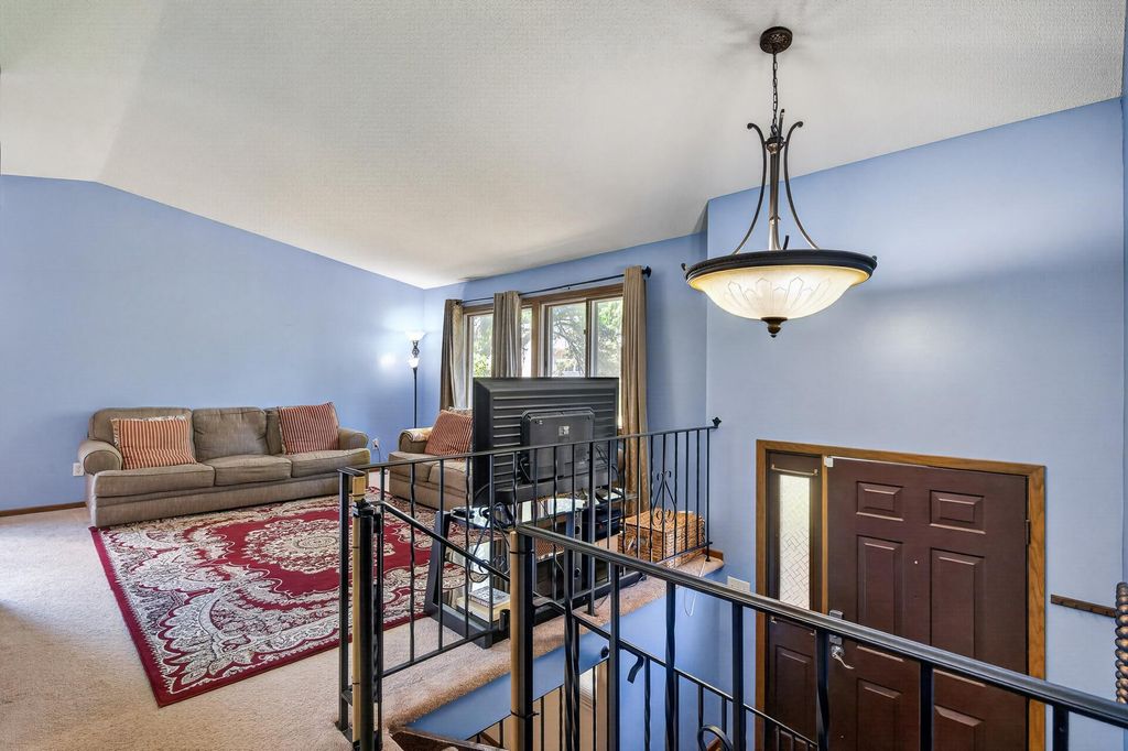 929 94th Avenue NE, Blaine, MN 55434 — photo 5