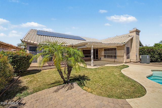 725 W BEVERLY Lane, Phoenix, AZ 85023