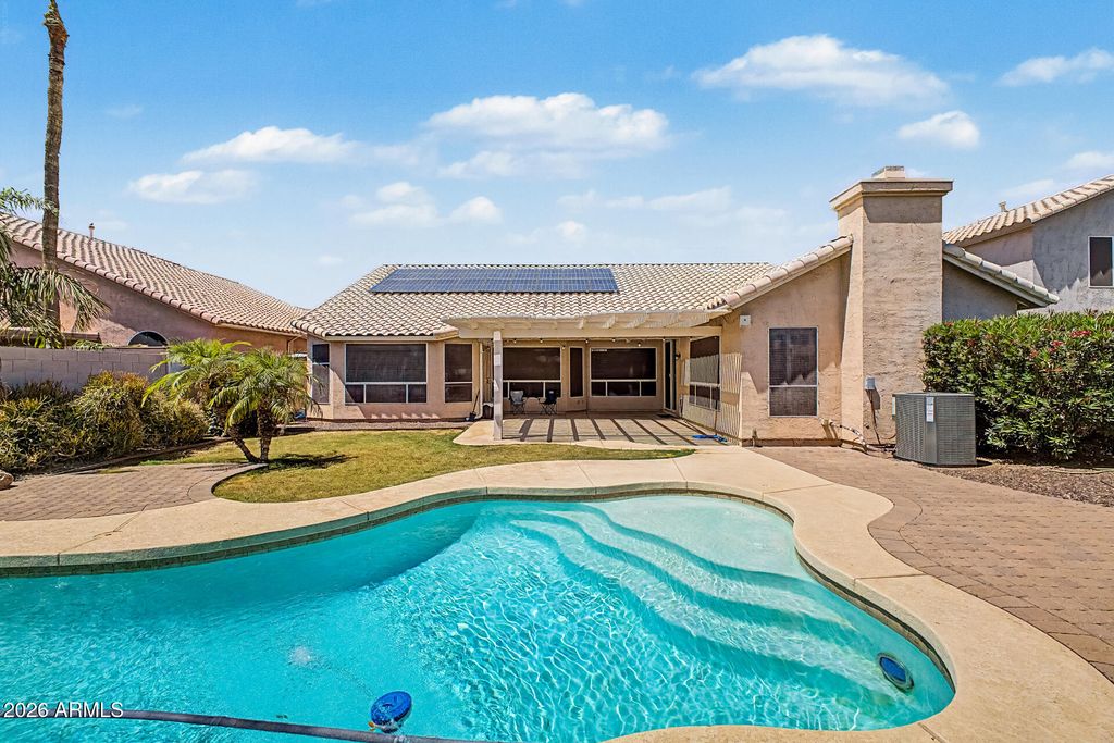 725 W BEVERLY Lane, Phoenix, AZ 85023 — photo 2