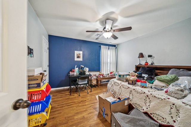 8725 E 126th Place S, Bixby, OK 74008