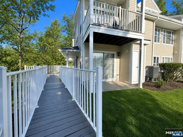 1023 Castle Road, Mahwah, NJ 07430