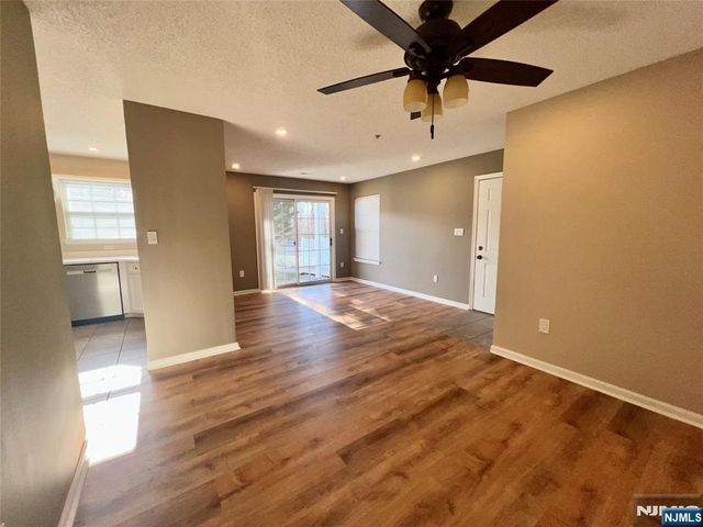 1023 Castle Road, Mahwah, NJ 07430