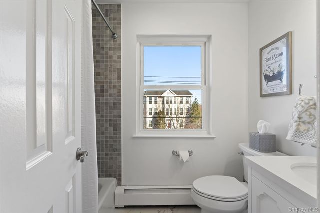 36 Greenridge Avenue 302, White Plains, NY 10605