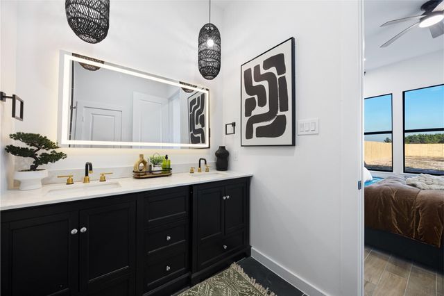 11136 Road 5503, Cleveland, TX 77327