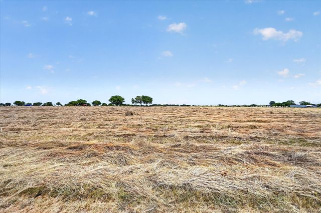 1495 Lone Elm Road B, Waxahachie, TX 75167