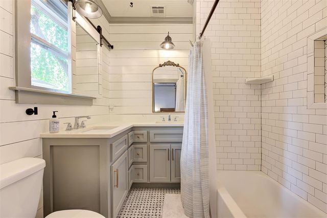 704 NW 20th Street, Oklahoma City, OK 73103