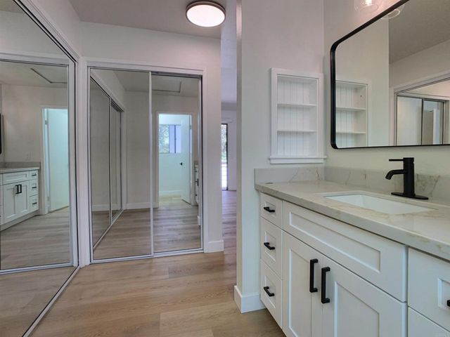 10473 Crosscreek Terrace, San Diego, CA 92131
