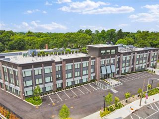 218 Middle Neck Road 213, Great Neck, NY 11021