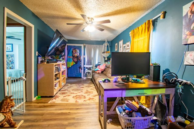 3021 W Olive Street, Springfield, MO 65802